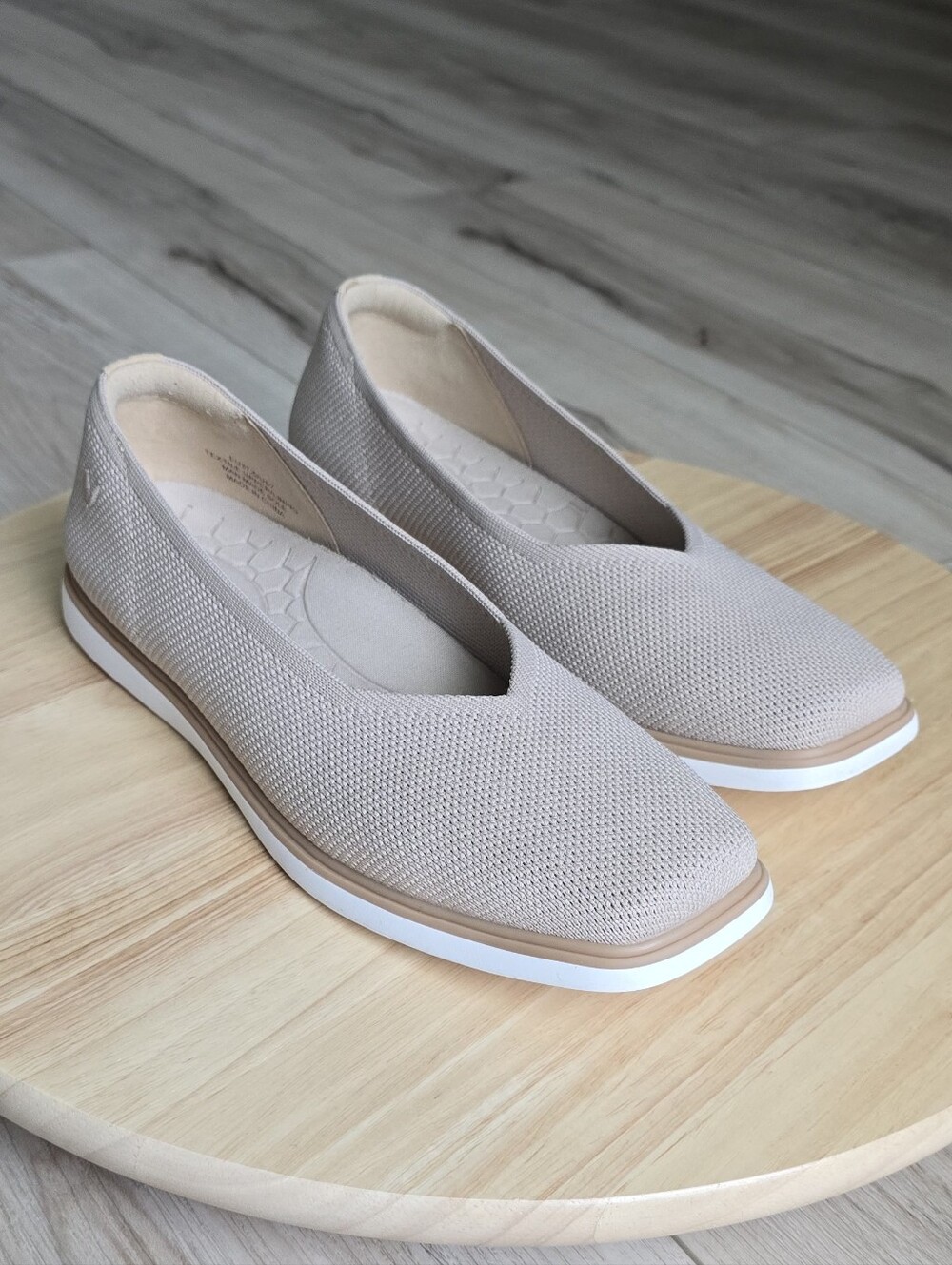 Viviaia Mabel Flats - Picture 6 of 14